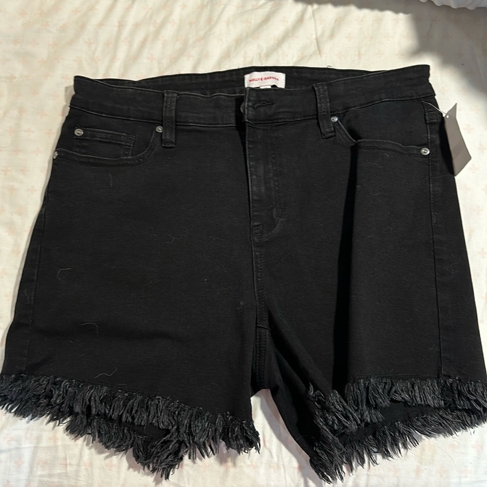 Distressed stretchy Jean shorts